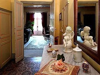 Logis Le Prieure Szálloda