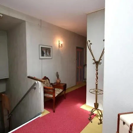 Szálloda Logis Le Prieure 2*