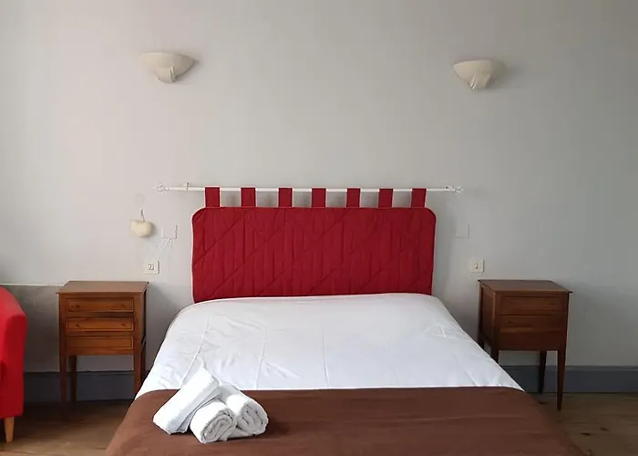 Logis Le Prieure Hotel Bourg-Saint-Andéol