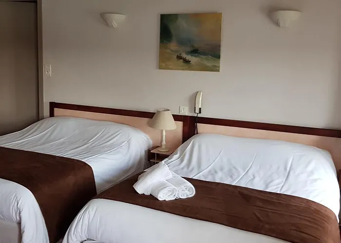 Logis Le Prieure Hotel Bourg-Saint-Andéol