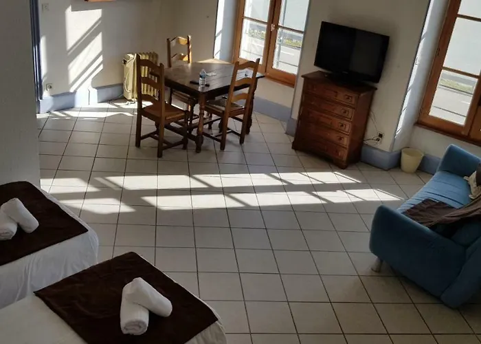 Hotel Logis Le Prieure