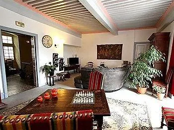 Logis Le Prieure 2*