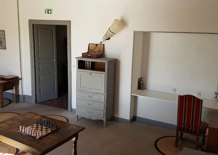 Hotel Logis Le Prieure